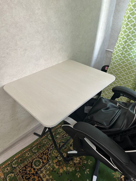 стол для учебы или для компьютера