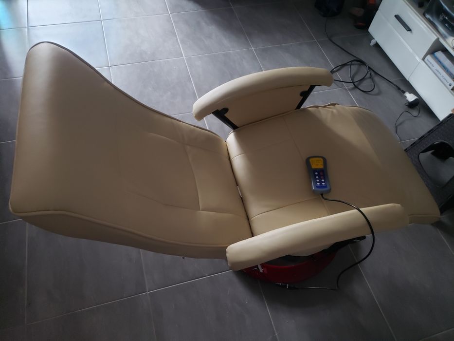 Fotoliu cu masaj si incalzire super relaxare!