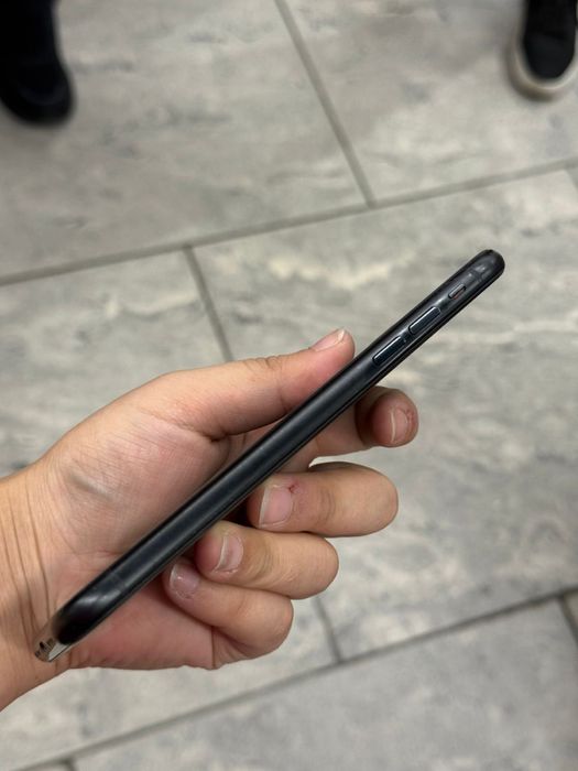 Iphone XR 64GB за 50к