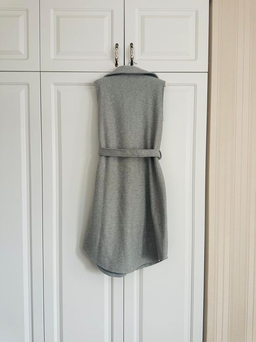 Vesta lunga , masura S / M , calduroasa stil Massimo Dutti