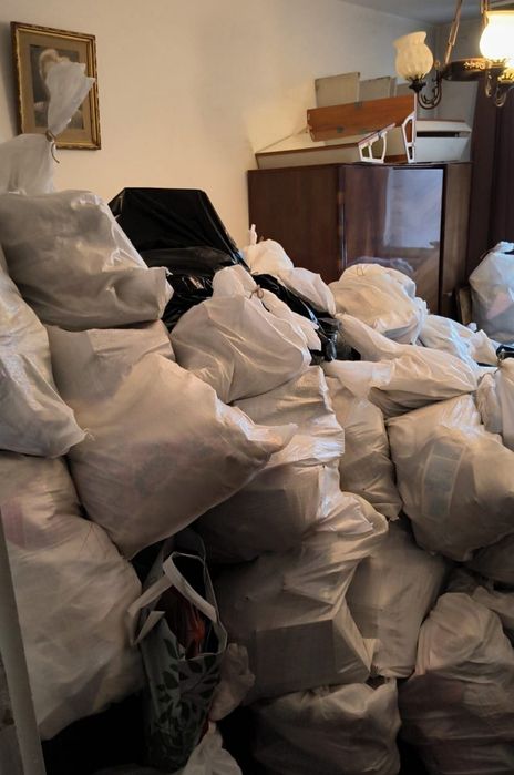 OFERIM servicii complete de ridicat moloz  deșeuri mobilier vechi