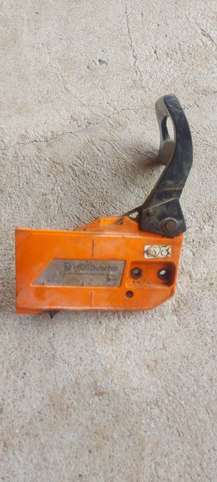 Капак спирачка за бензинова резачка Husqvarna