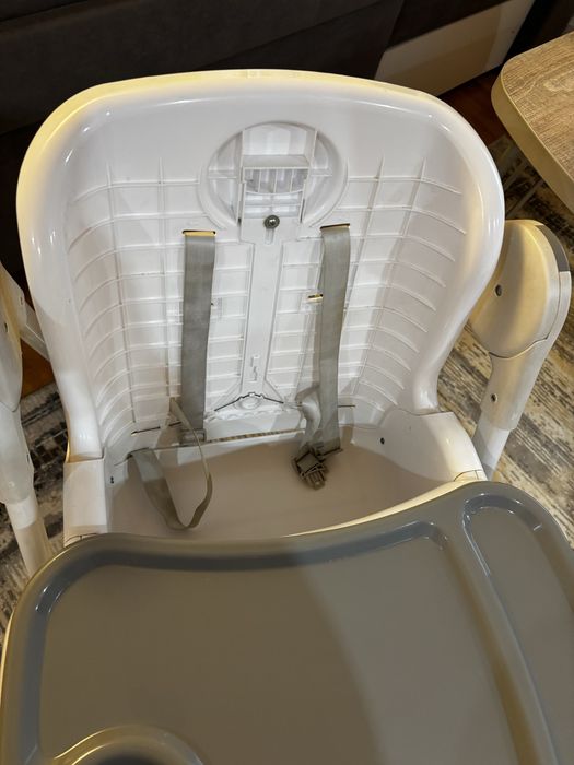 Продам стульчик для кормления