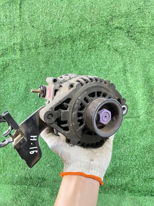 Генератор Nissan 1.6 Primera