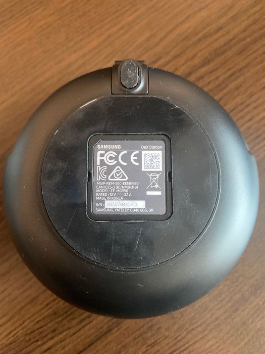 Докинг станция Samsung DeX Station