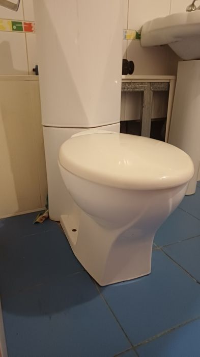 Продам унитаз б/у