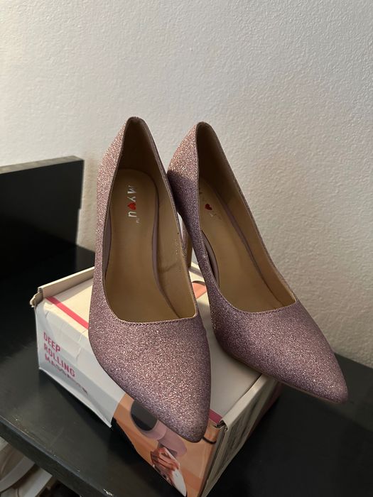 Pantofi stiletto nr 38