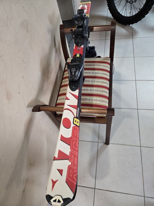 Schiuri Atomic 120 cm