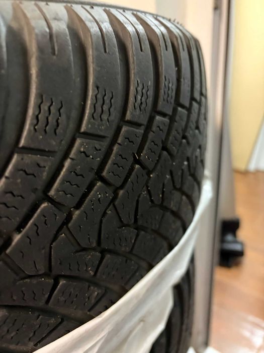 Jante aliaj R16 cu anvelope de iarna Mazda 215/60 R16