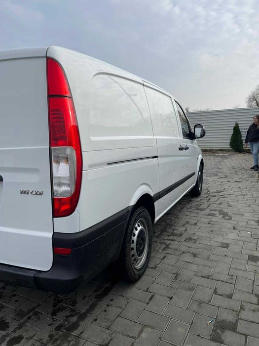 Mercedes Vito 111