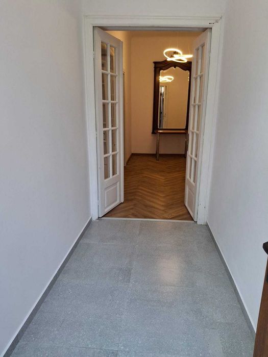 Apartament zona centrala vila interbelica 2 camere