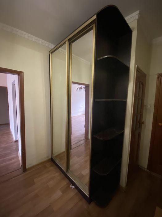 Продам купейный шифоньер прихожая