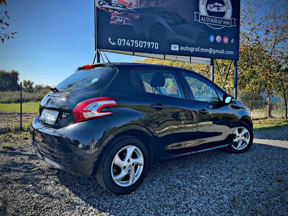 Peugeot 208, 1.6 Hdi, 2012