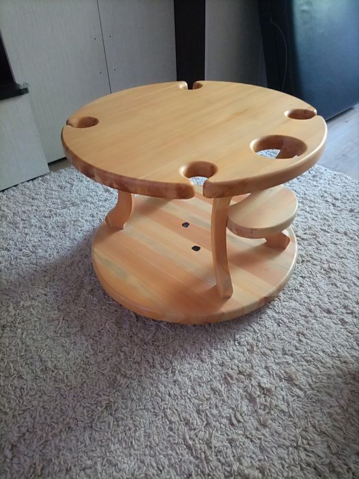 Продам винный столик