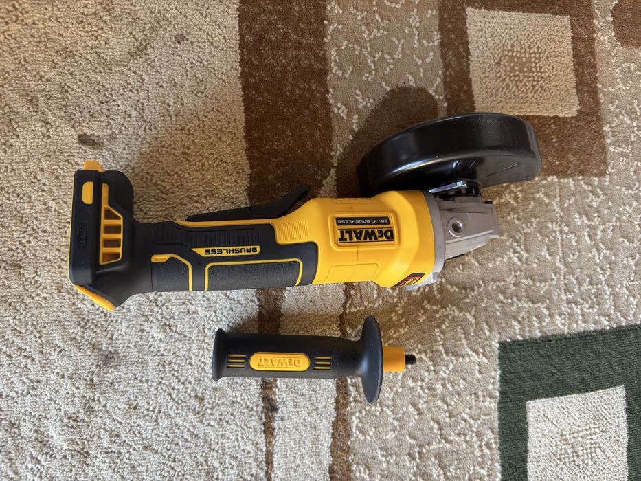 Аккумуляторный ушм 125 DeWalt