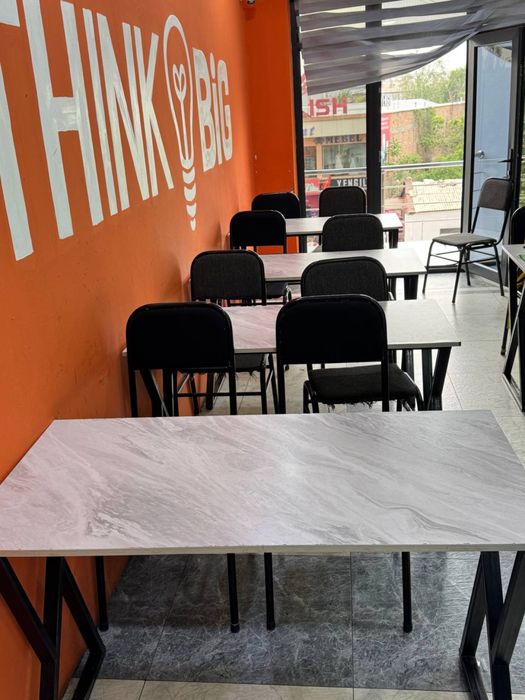 O’quv markaz, xususiy maktab uchun parta stullar sotiladi.