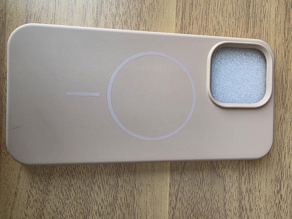 Кейс за Iphone 14 Pro Max НОВ!