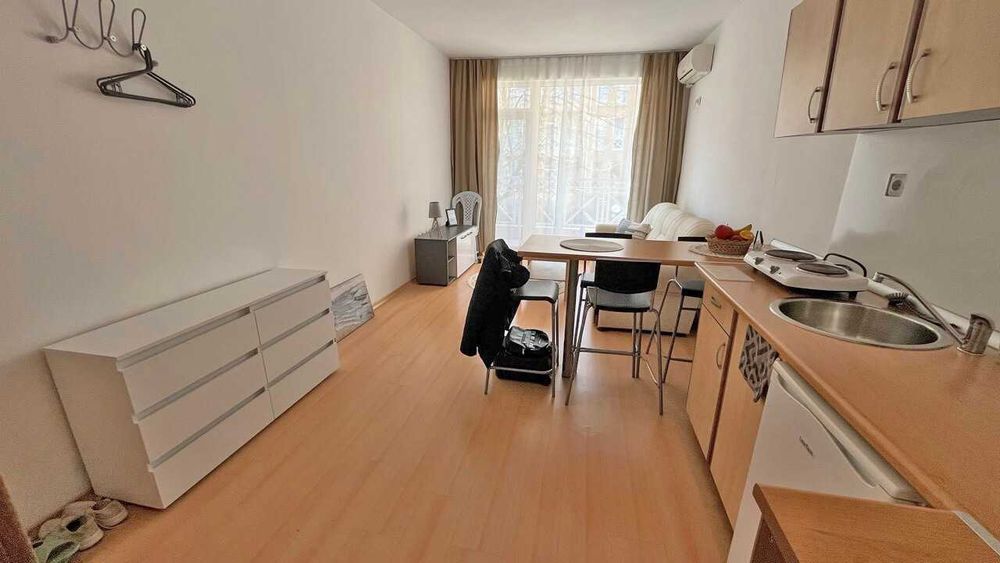 Продава се Едностаен апартамент в к.к. Слънчев бряг - 32 кв.м за 526 €/кв.м - Снимка #1