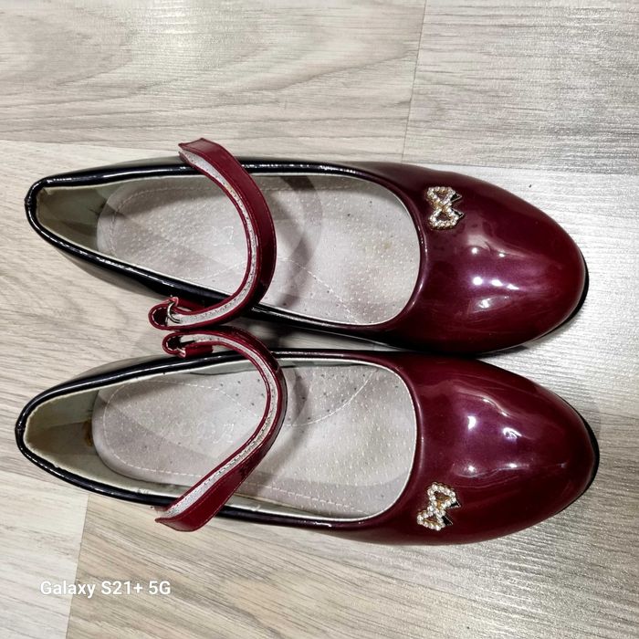 Детски официални обувки