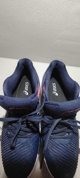 Оригинални дамски маратонки Asics