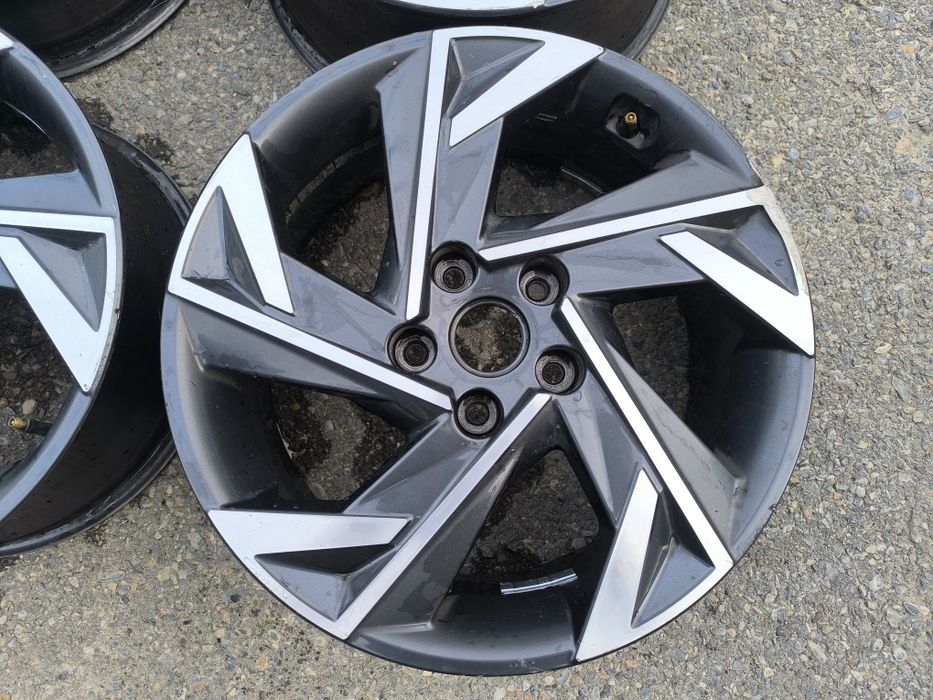 Диски на Hyundai elantra R17