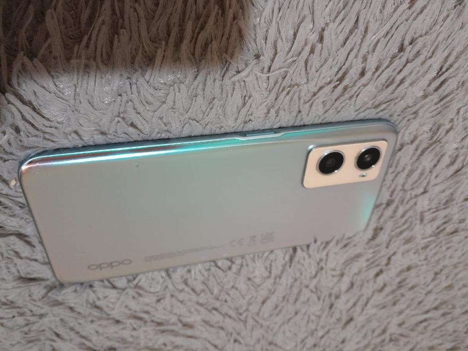 Продам Oppo A96 .