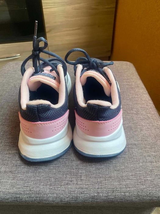 Дамски обувки Puma, Adidas