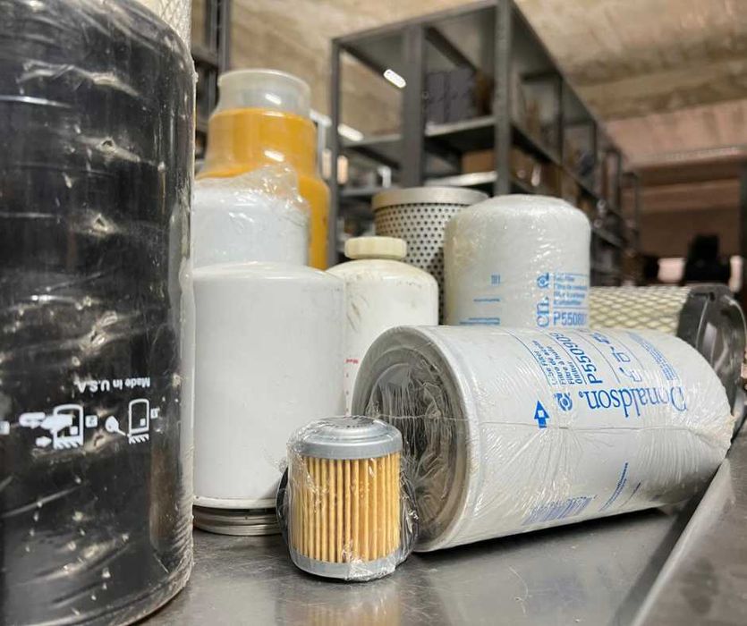 Filtre pentru utilaje grele și agricole