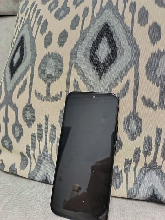 Honor 8C 8/125GB новый идеальный