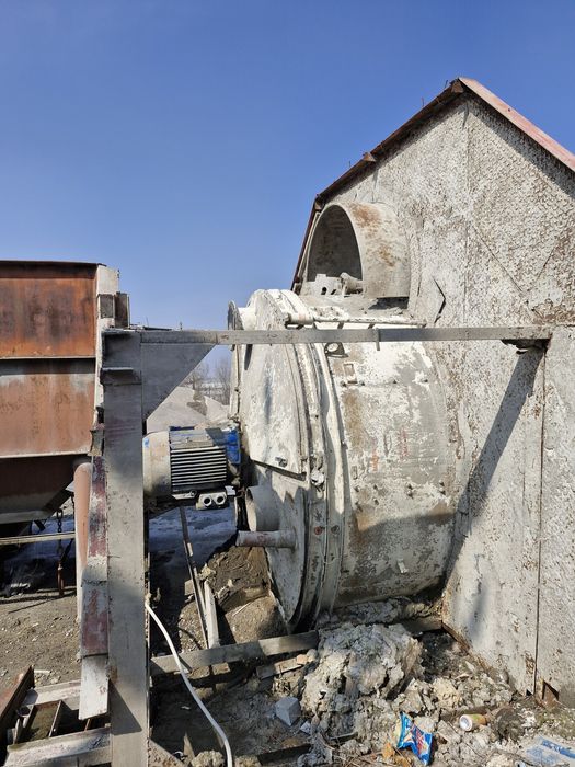 Бетоно-смесительный узел