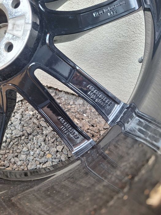 Jante Audi RS6 Q7 Q8 9.5x21 et 25 5x112 originale