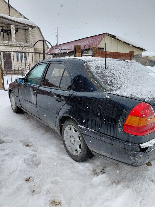 Мерседес С180 на ходу