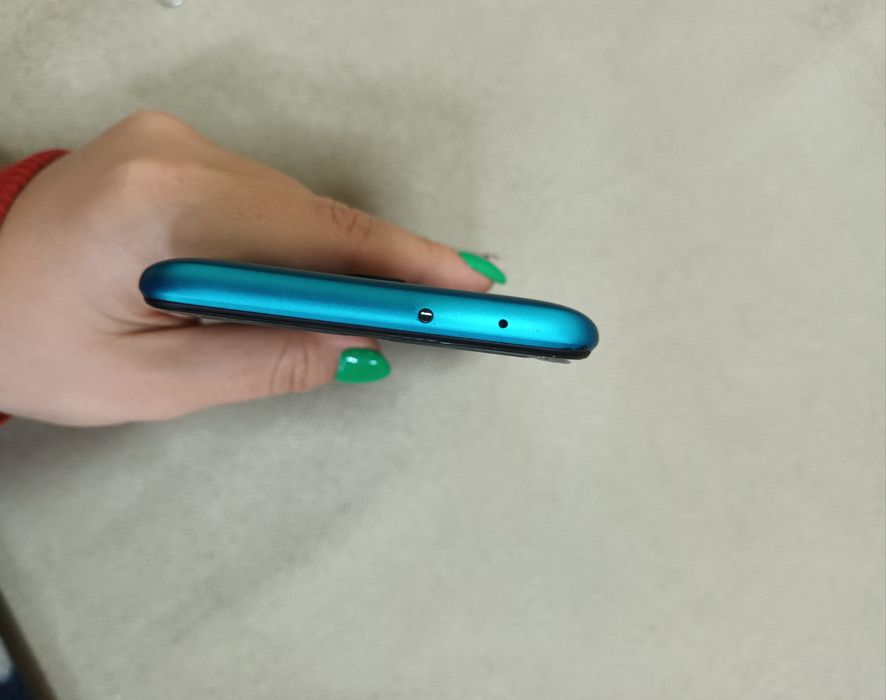 Телефон  Redmi 9