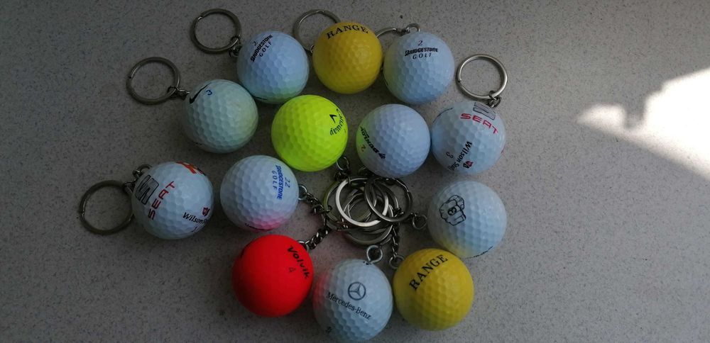 Голф топче ключодържател