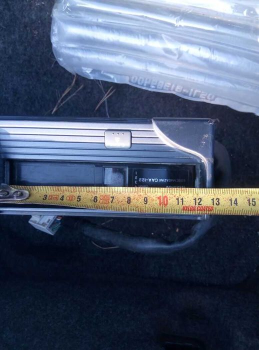 CD чейнджер Nissan