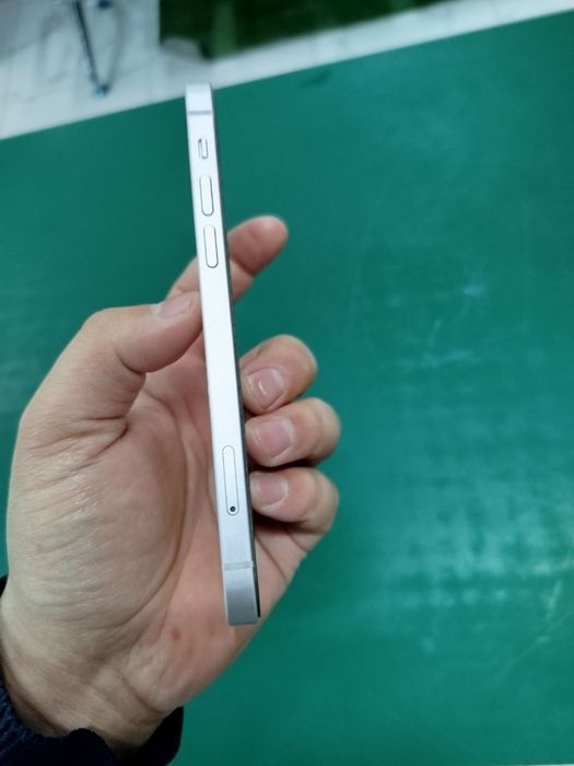 Iphone12 4/64 holati ideal 75% ёмкост