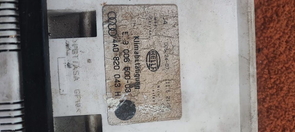 Panou climatronic Audi 100/ A6 / C4 / S4 / S6