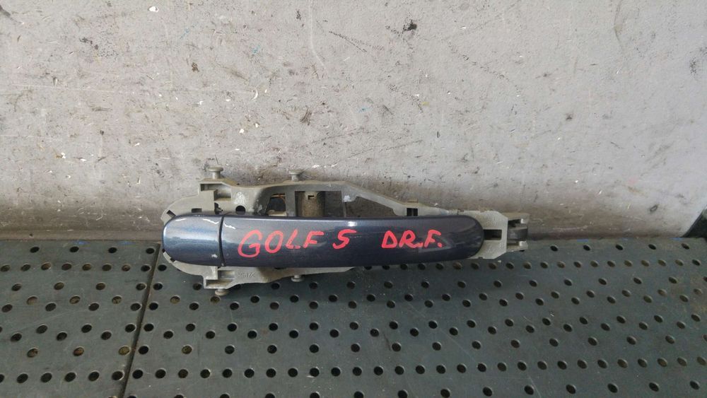 Maner exterior dreapta fata vw golf 5 1k1