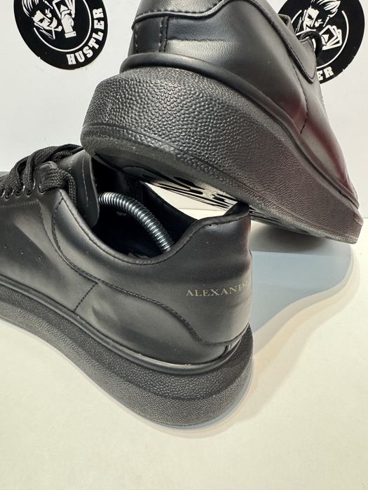 Сникърси ALEXANDER McQueen.Номер 42