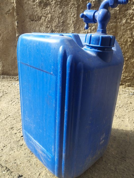 Конистры штук за 20000