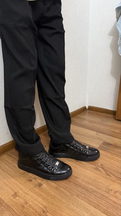 Продам кеды Balenciaga