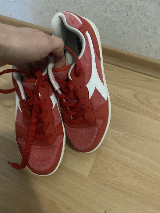 Дамски маратонки