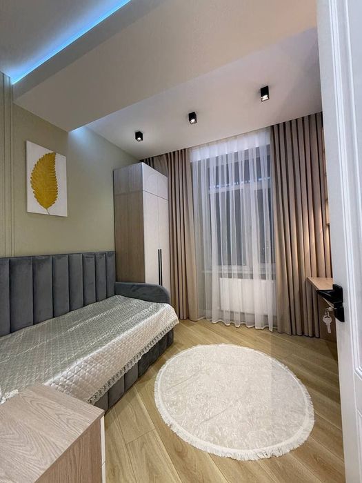 Ул.Махтумкули ор.р Aviator Korzinka квартира 4/13/15 площадь:90м²