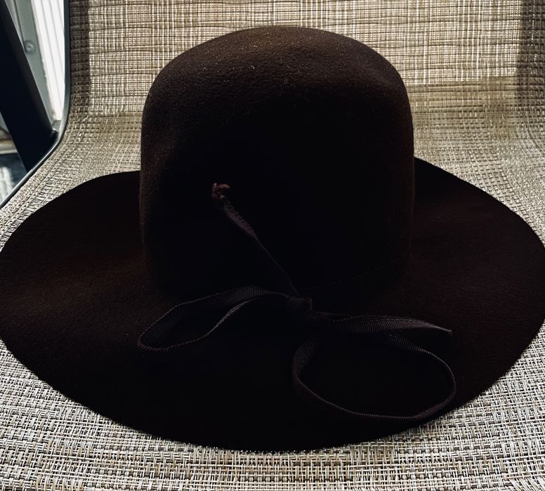 Дамска вълнена шапка Ass Qualität - немско качество