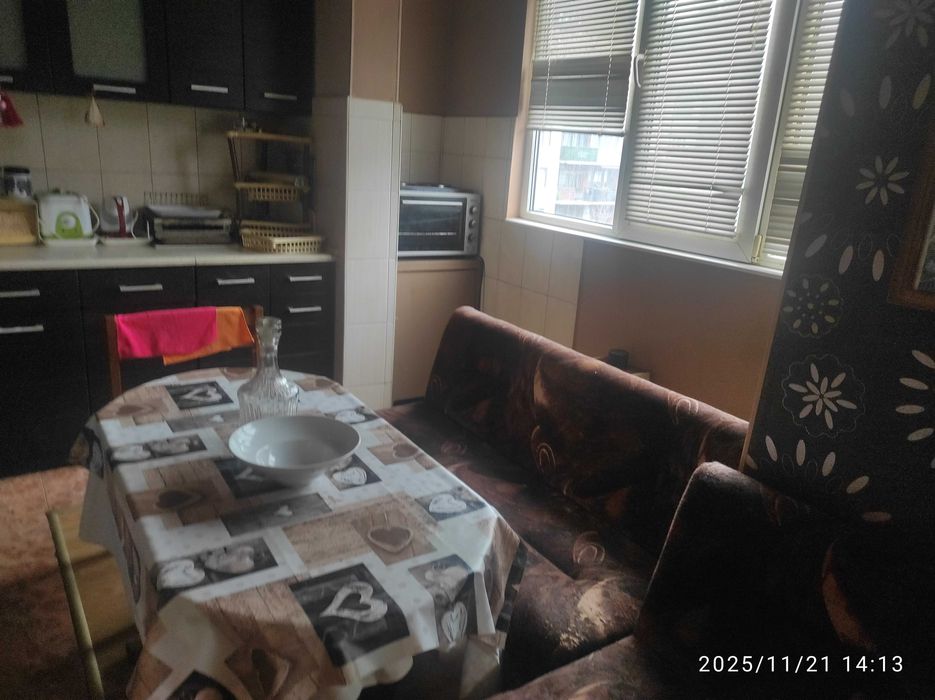 Продавам двустаен в Самоков