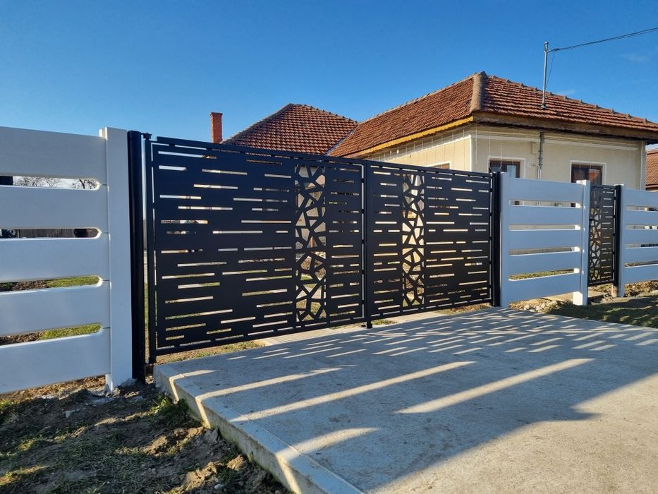 Porți si panouri de gard din tabla debitata cu plasma cnc