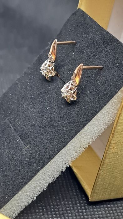 Золотые серьги Россия.