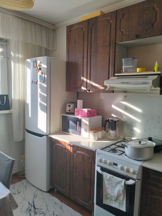 Продам кухонный гарнитур