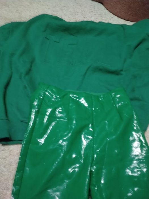 Pantaloni calzedonia mărime s vatuiti foarte buni pt iarna