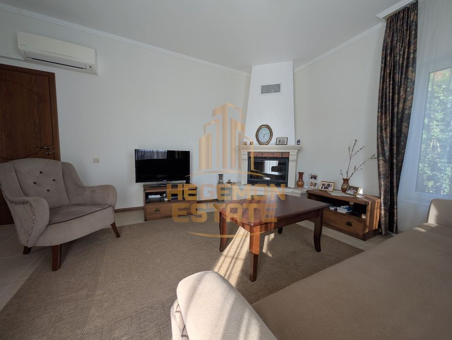 Къща в Варна, област-м-т Манастирски рид площ 865 цена 585000